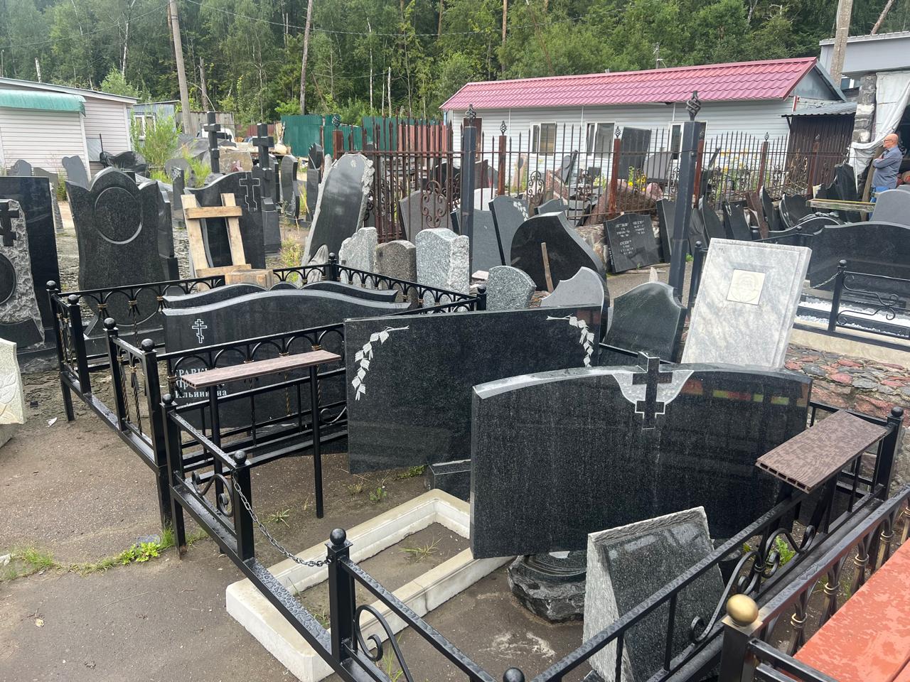 Гранитная мастерская Щербинского кладбища